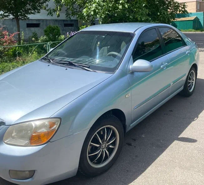 Kia Cerato 2007 - 4