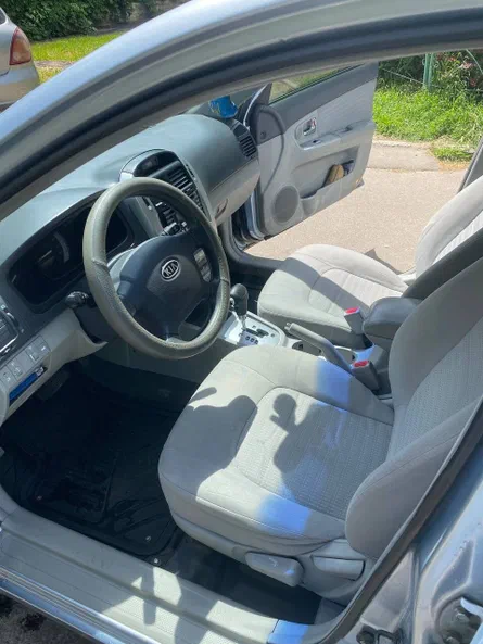 Kia Cerato 2007 - 10