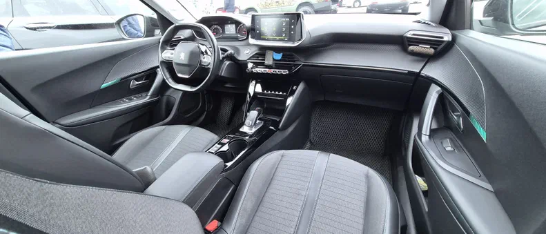 Peugeot 2008 2021 - 11