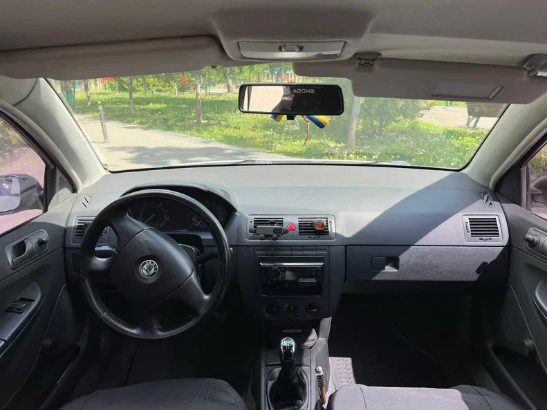Skoda Fabia 2007 - 5