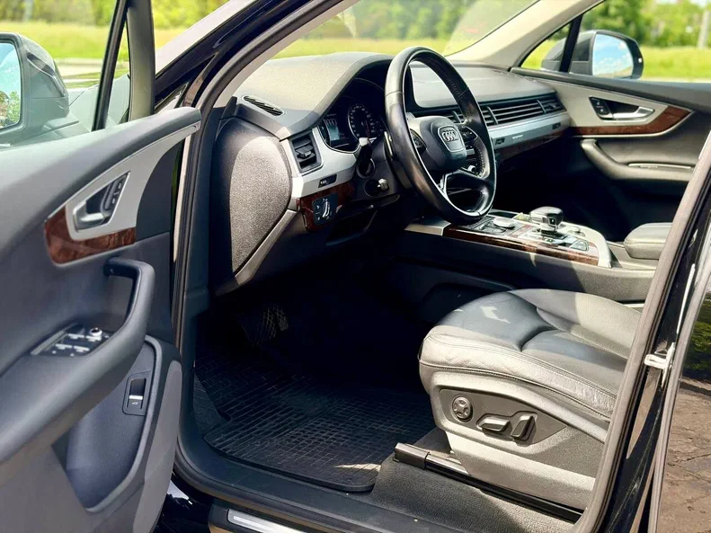 Audi Q7 2017 - 29
