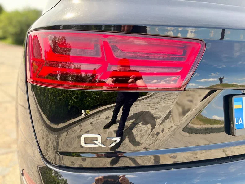 Audi Q7 2017 - 15