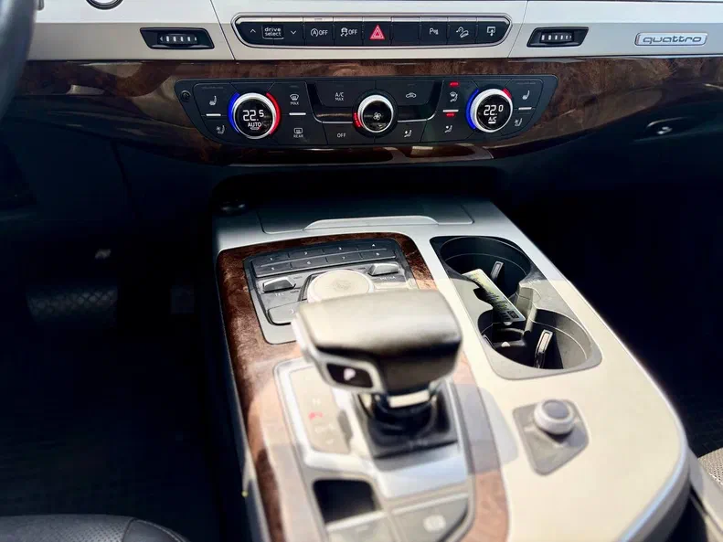 Audi Q7 2017 - 27