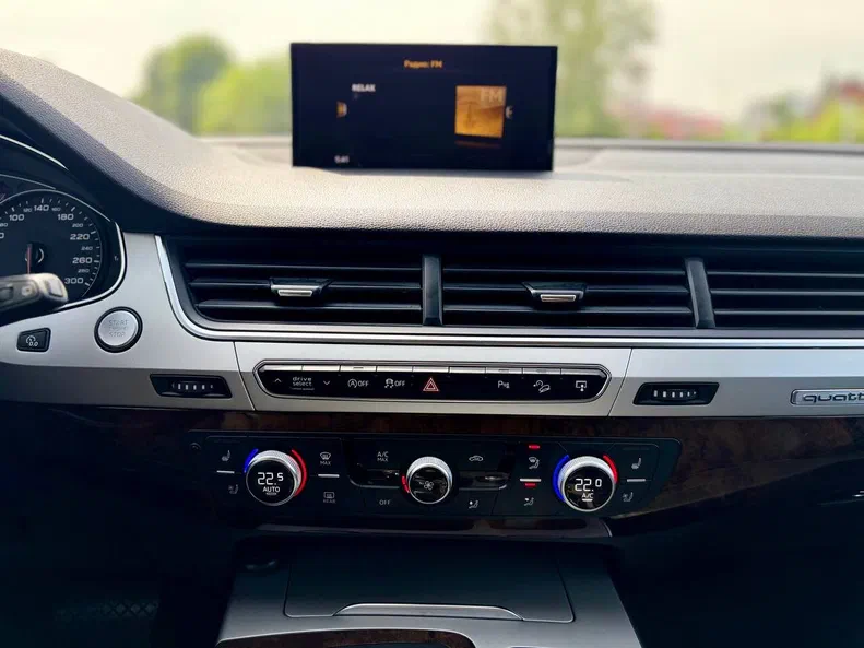 Audi Q7 2017 - 23