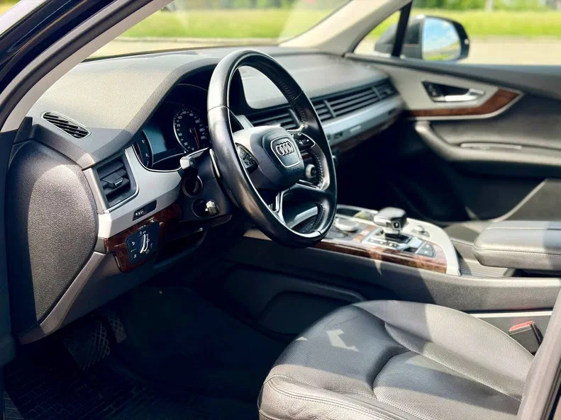 Audi Q7 2017 - 32