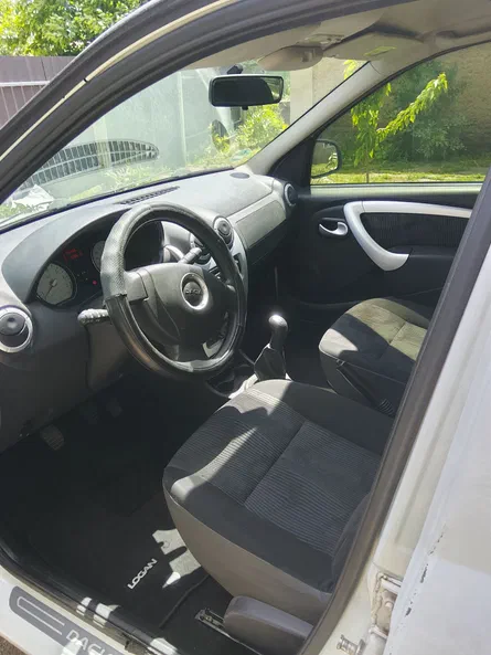Dacia Logan 2009 - 6
