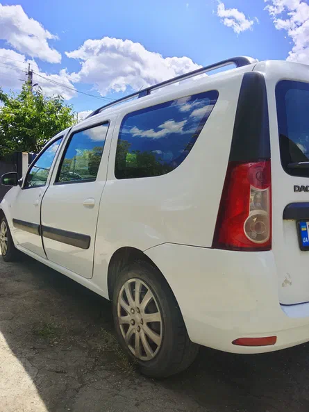 Dacia Logan 2009 - 5
