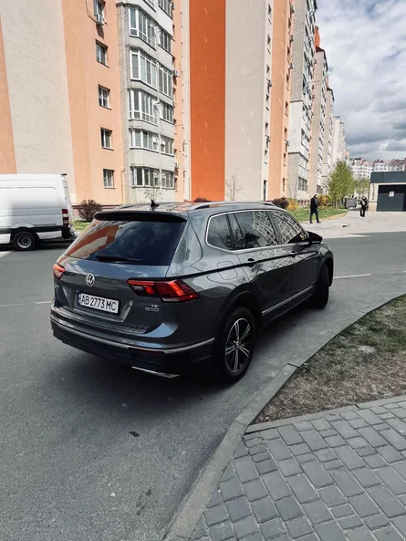 Volkswagen Tiguan 2018 - 9