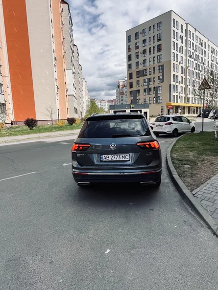 Volkswagen Tiguan 2018 - 8