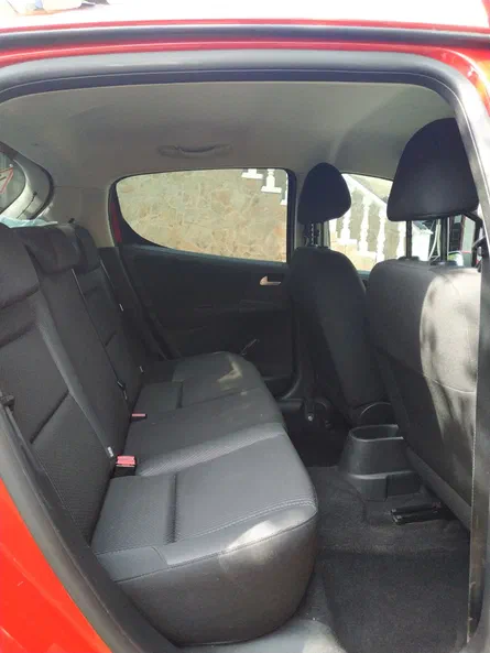 Peugeot 207 2010 - 4