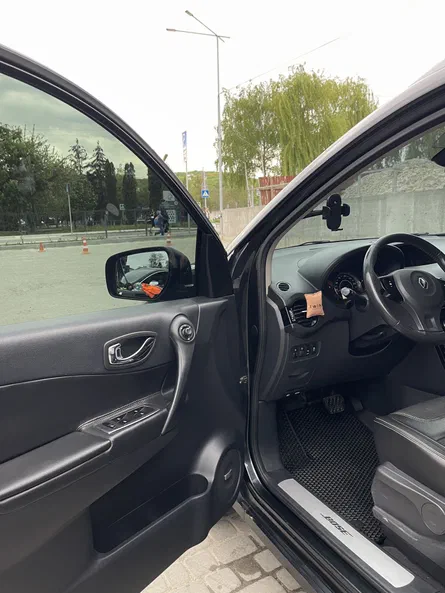 Renault Koleos 2013 - 21