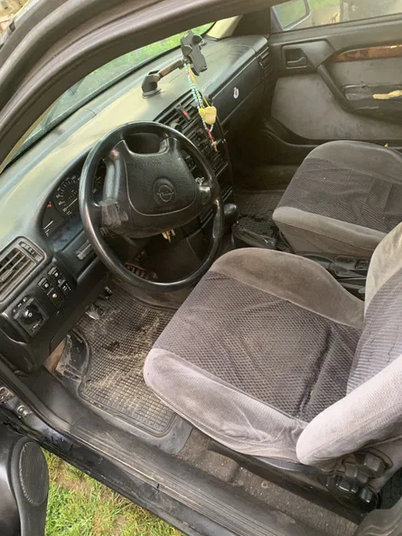 Opel Vectra 1995 - 8