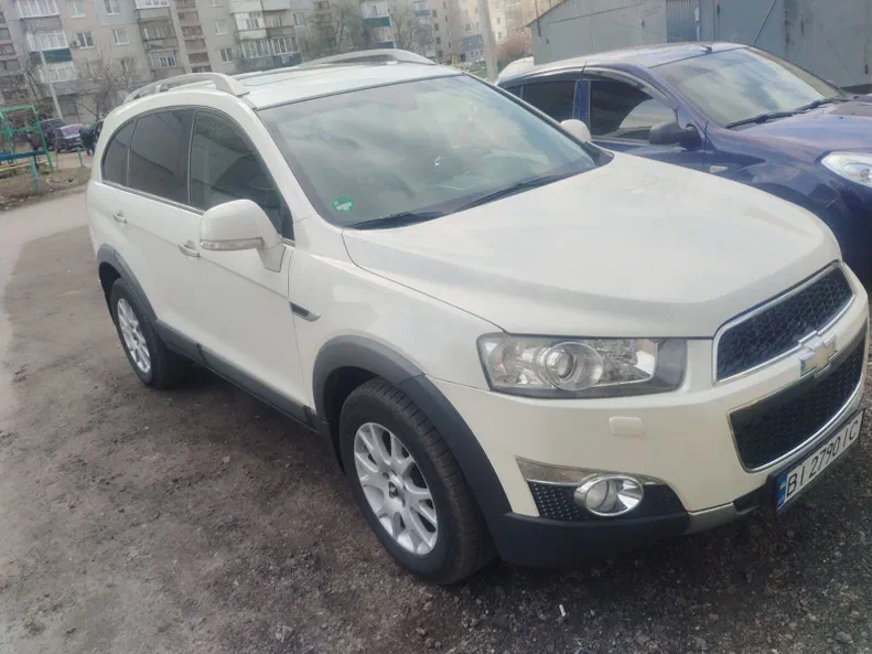Chevrolet Captiva 2011 - 4