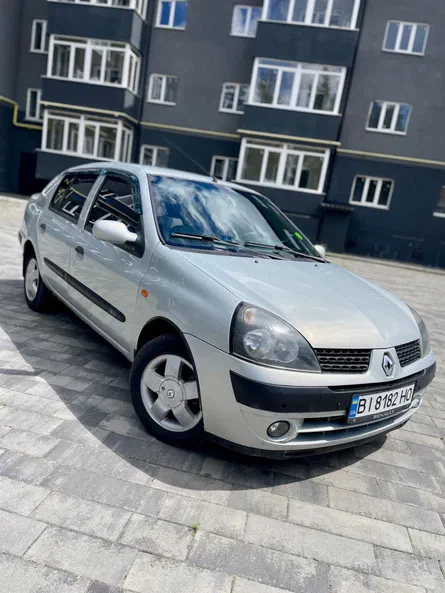 Renault Clio 2003 - 1