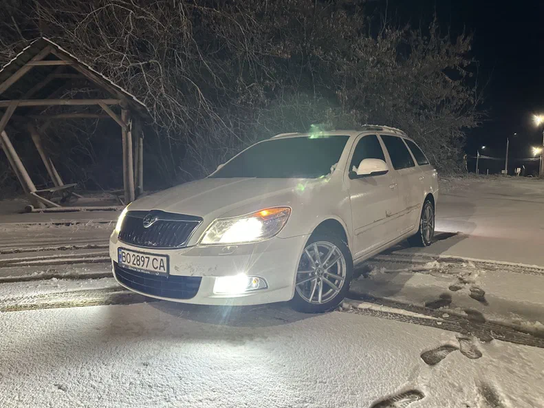 Skoda Octavia 2011 - 5