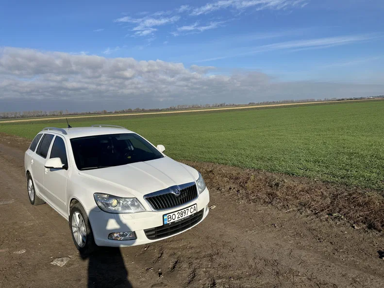 Skoda Octavia 2011 - 3