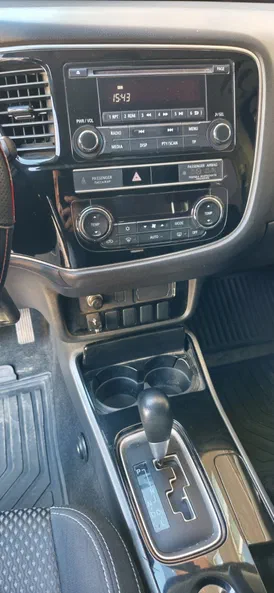 Mitsubishi Outlander 2018 - 9