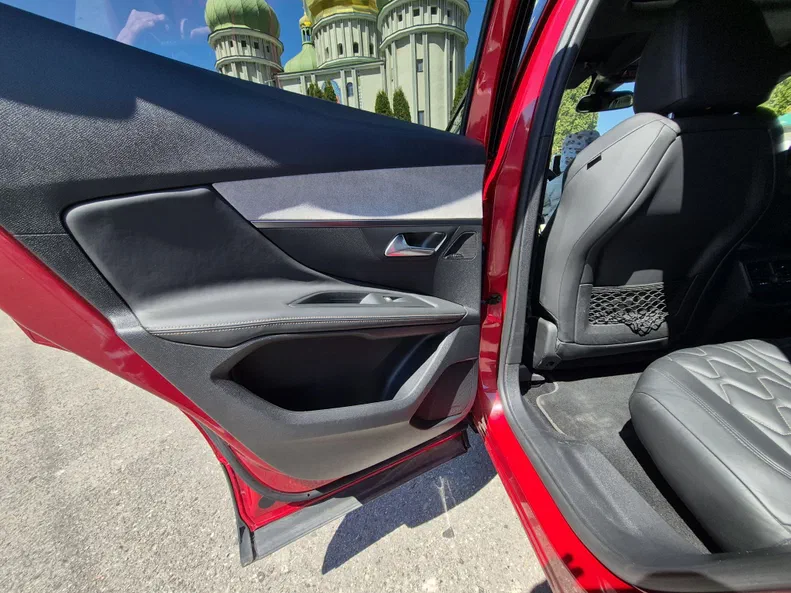 Peugeot 3008 2018 - 18