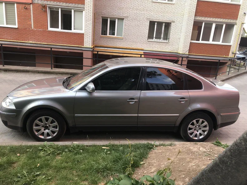 Volkswagen Passat 2004 - 3