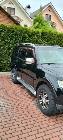 Mitsubishi Pajero 2008 - 4