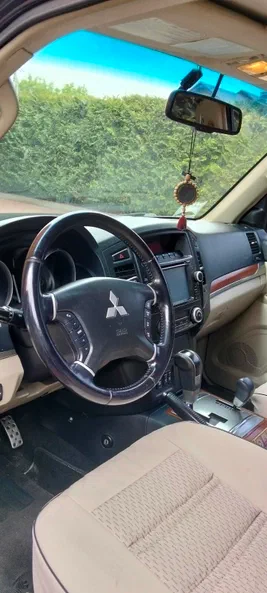 Mitsubishi Pajero 2008 - 6