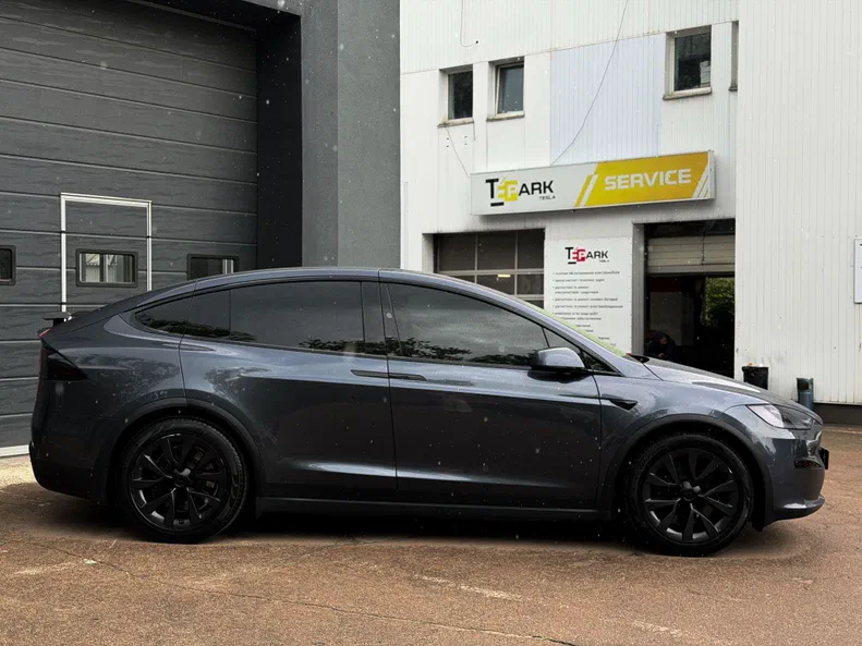 Tesla Model X 2023 - 7