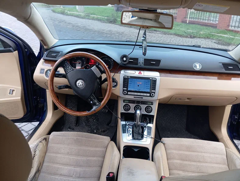 Volkswagen Passat 2006 - 12