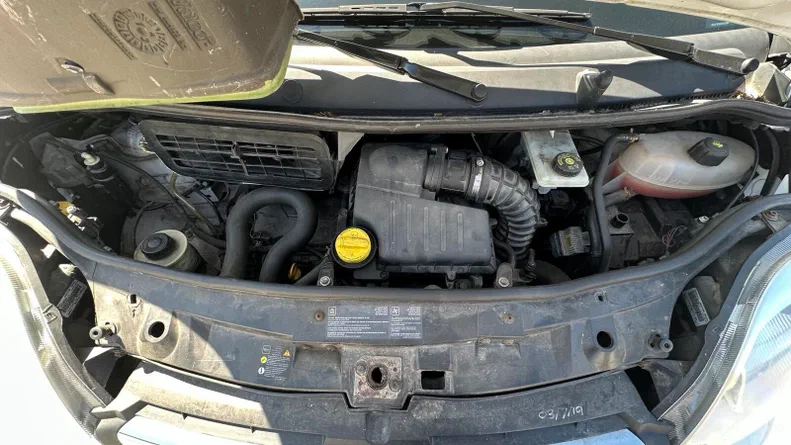 Opel Vivaro 2013 - 17