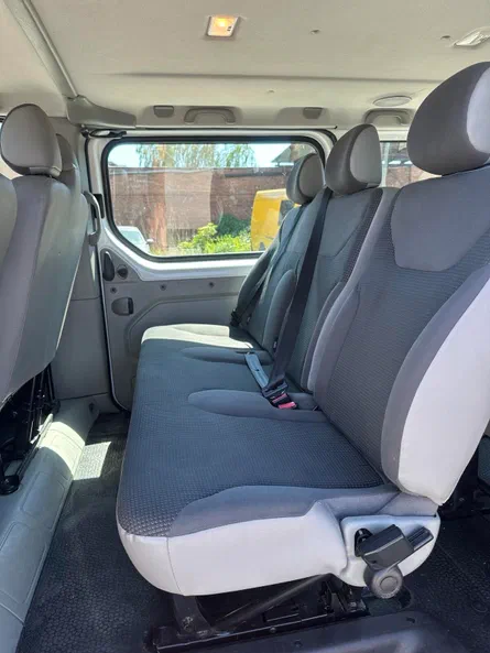 Opel Vivaro 2013 - 10