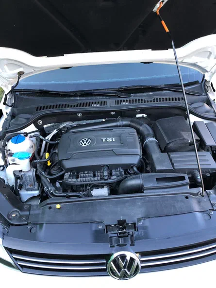 Volkswagen Jetta 2013 - 11