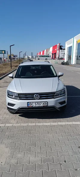 Volkswagen Tiguan 2018 - 1