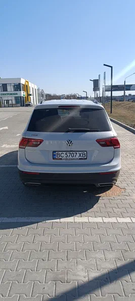 Volkswagen Tiguan 2018 - 5