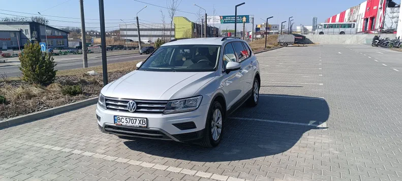 Volkswagen Tiguan 2018 - 3