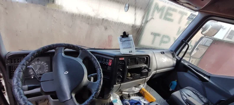 Renault Premium 2001 - 5