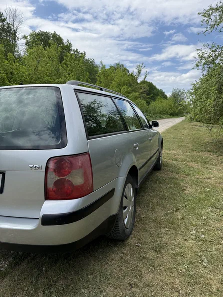 Volkswagen Passat 2002 - 5