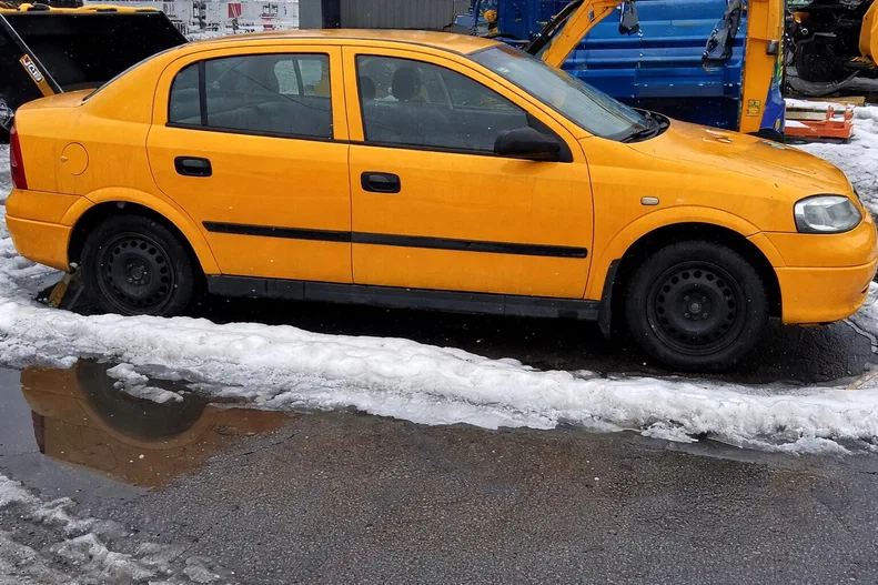Opel Astra 2007 - 1