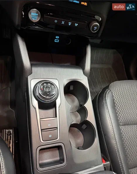 Ford Escape 2023 - 10