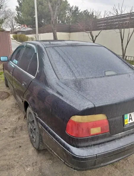 BMW 5 серія 2001 - 2