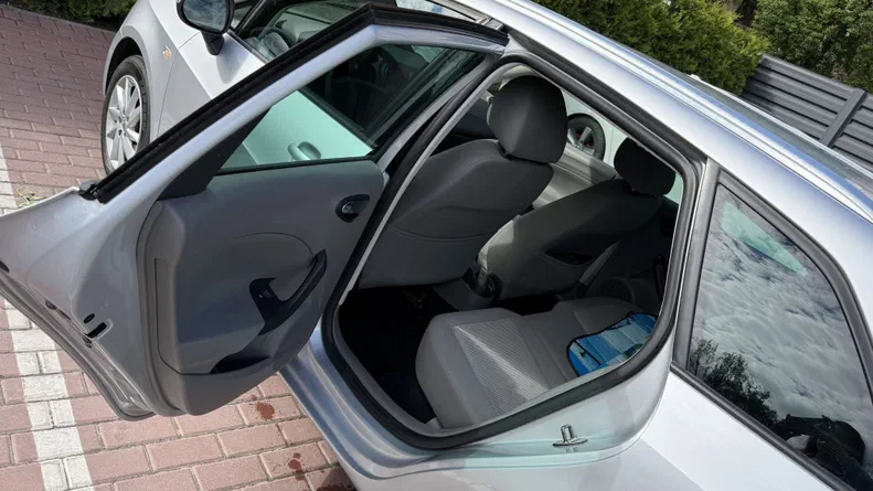 SEAT Ibiza 2012 - 7