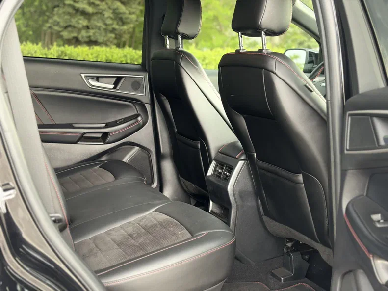 Ford Edge 2021 - 17