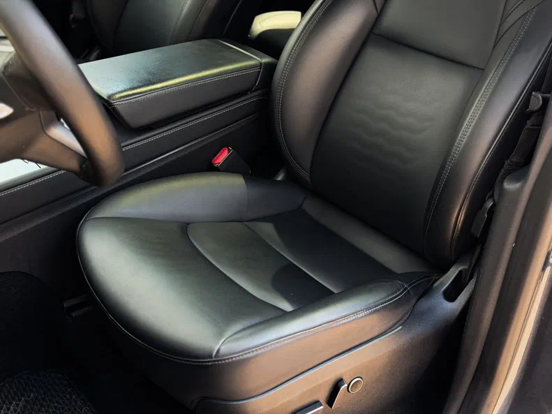 Tesla Model Y 2023 - 22