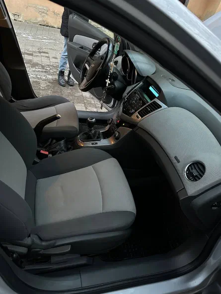 Chevrolet Cruze 2009 - 26