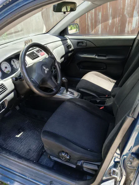 Mitsubishi Lancer 2008 - 5