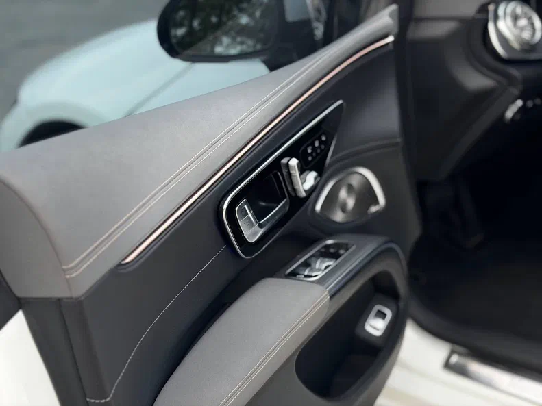 Mercedes-Benz EQS 2022 - 24