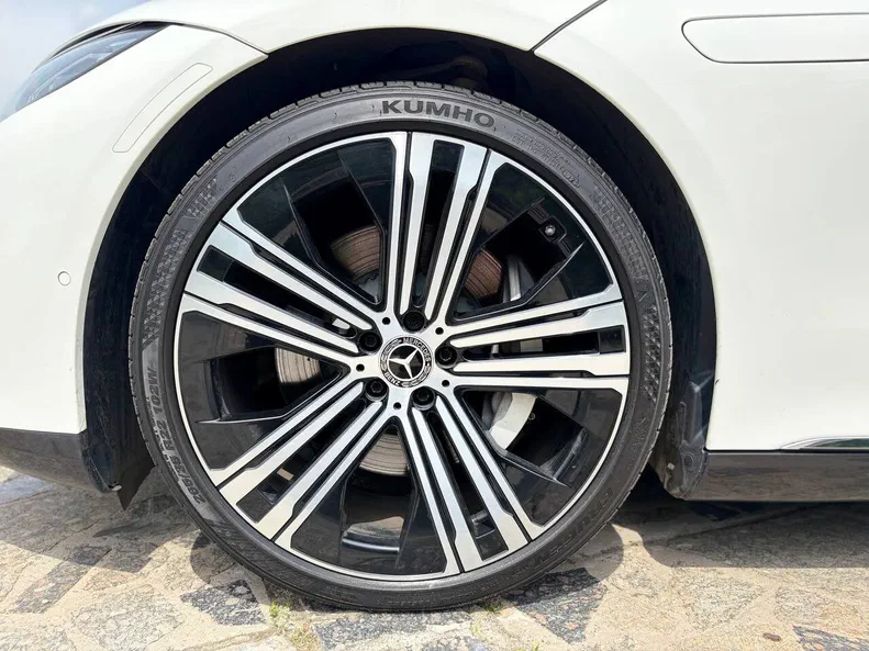 Mercedes-Benz EQS 2022 - 47