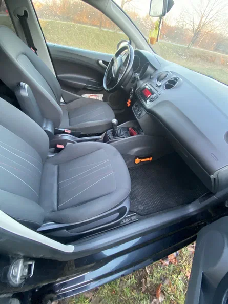 SEAT Ibiza 2011 - 5