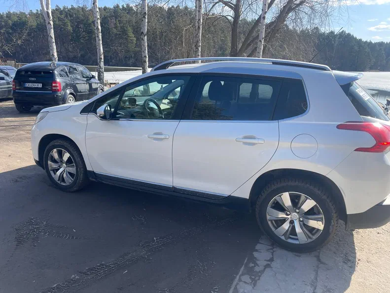 Peugeot 2008 2014 - 16