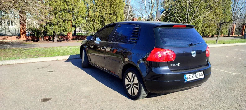 Volkswagen Golf 2005 - 4