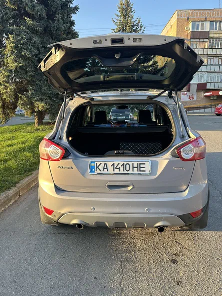 Ford Kuga 2011 - 10