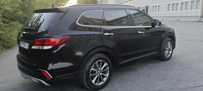 Hyundai Santa Fe 2017 - 9